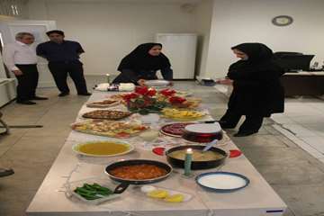 برگزاری جشن غذای سالم در اولین روز از هفته سلامت 